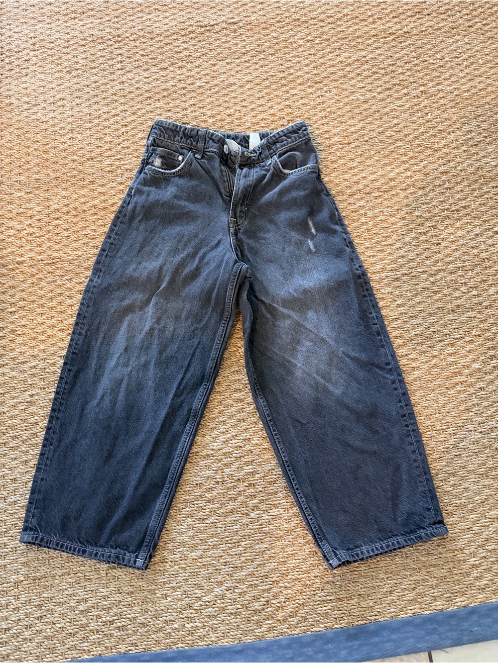 H&M Ultra Baggy Wide-Leg Jeans in Dark Grey